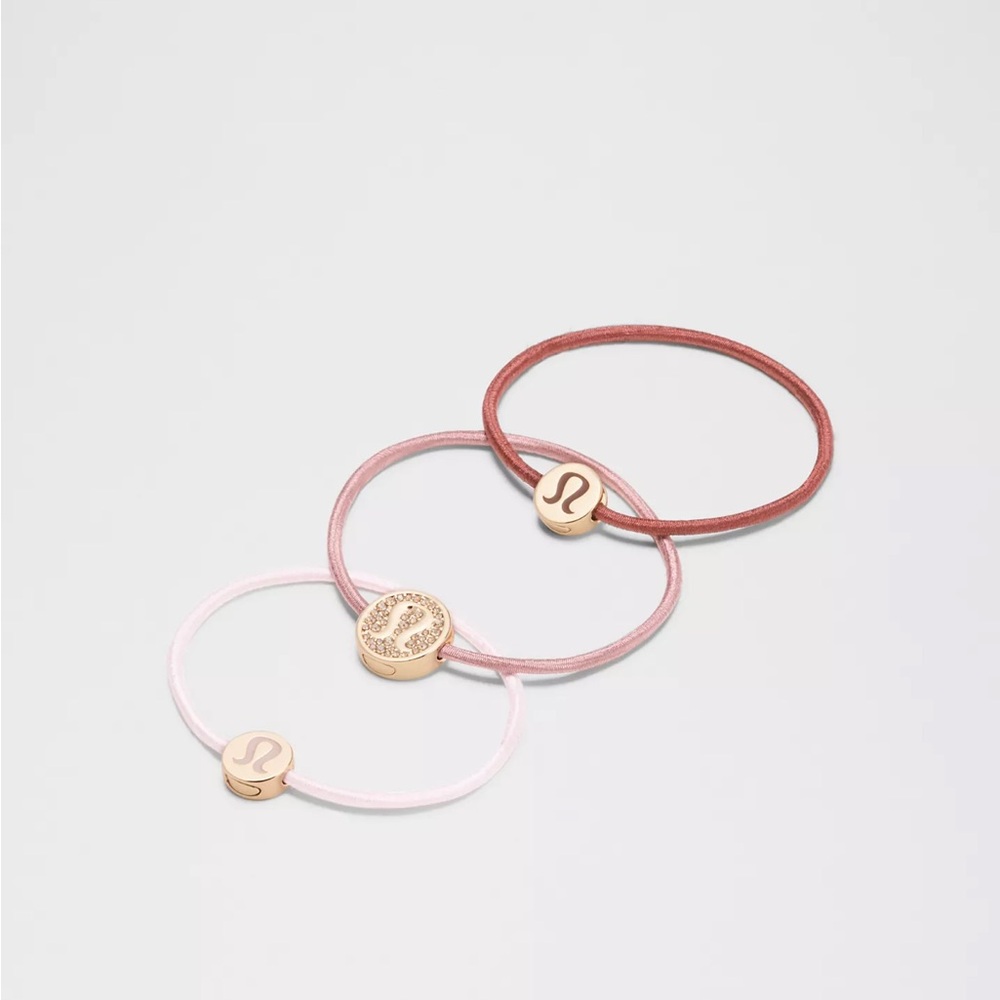 NWT/ 🍋 lululemon Logo Hair Ties - BPRC/ROWD/GOLD ONE SIZE Logo Hair Ties - 3 Pk